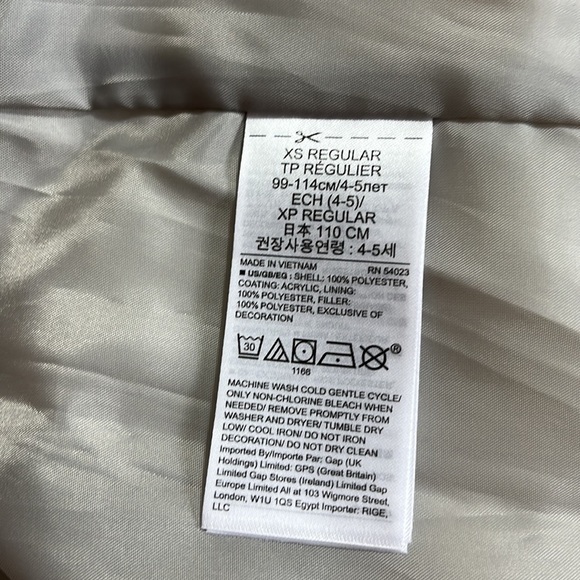 𝅺GAP Boy Gray Puffer Vest - Picture 14 of 14